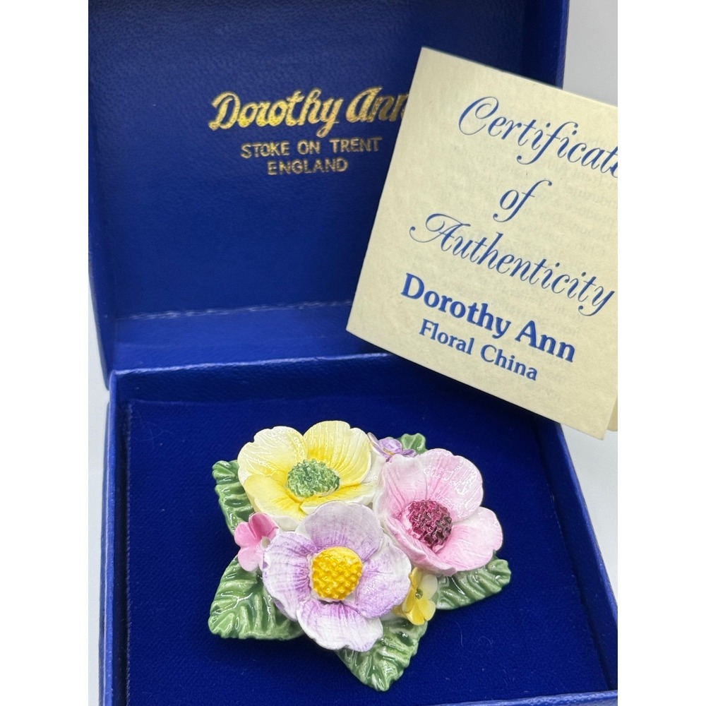 Vintage Staffordshire Dorothy Ann Bone China Ceramic Flower Pin Brooch in Box